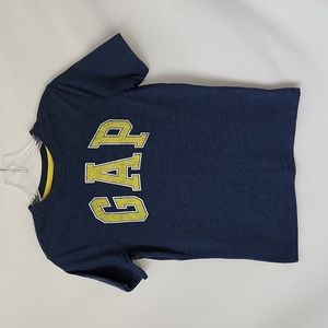 Boys Blue & Yellow GAP t-shirt- Size Large